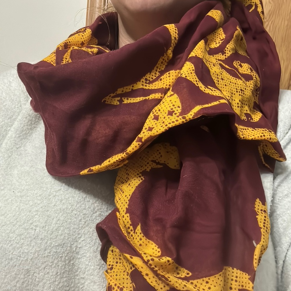 Scarf print Wine Yellow Design Gold